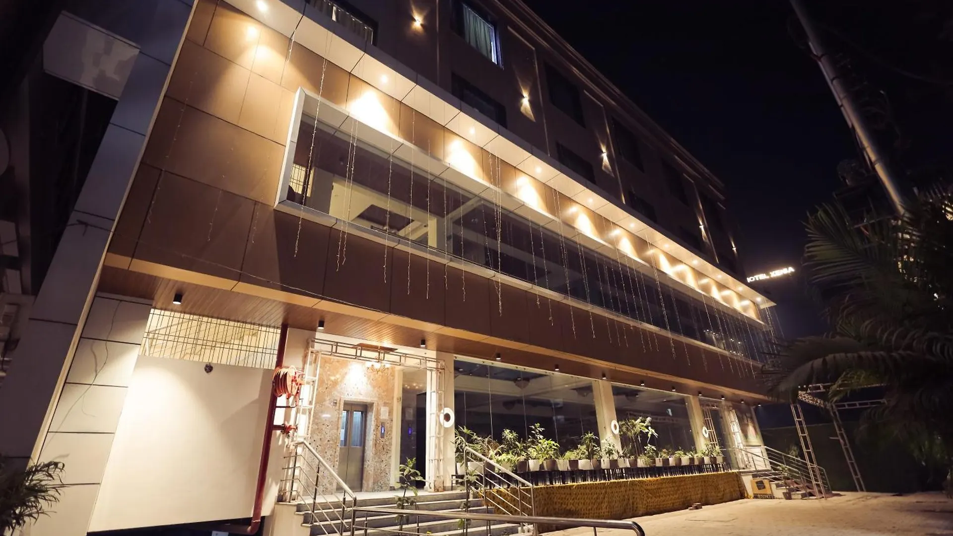 Hotel Vanshivat Βαρανάσι 4*,